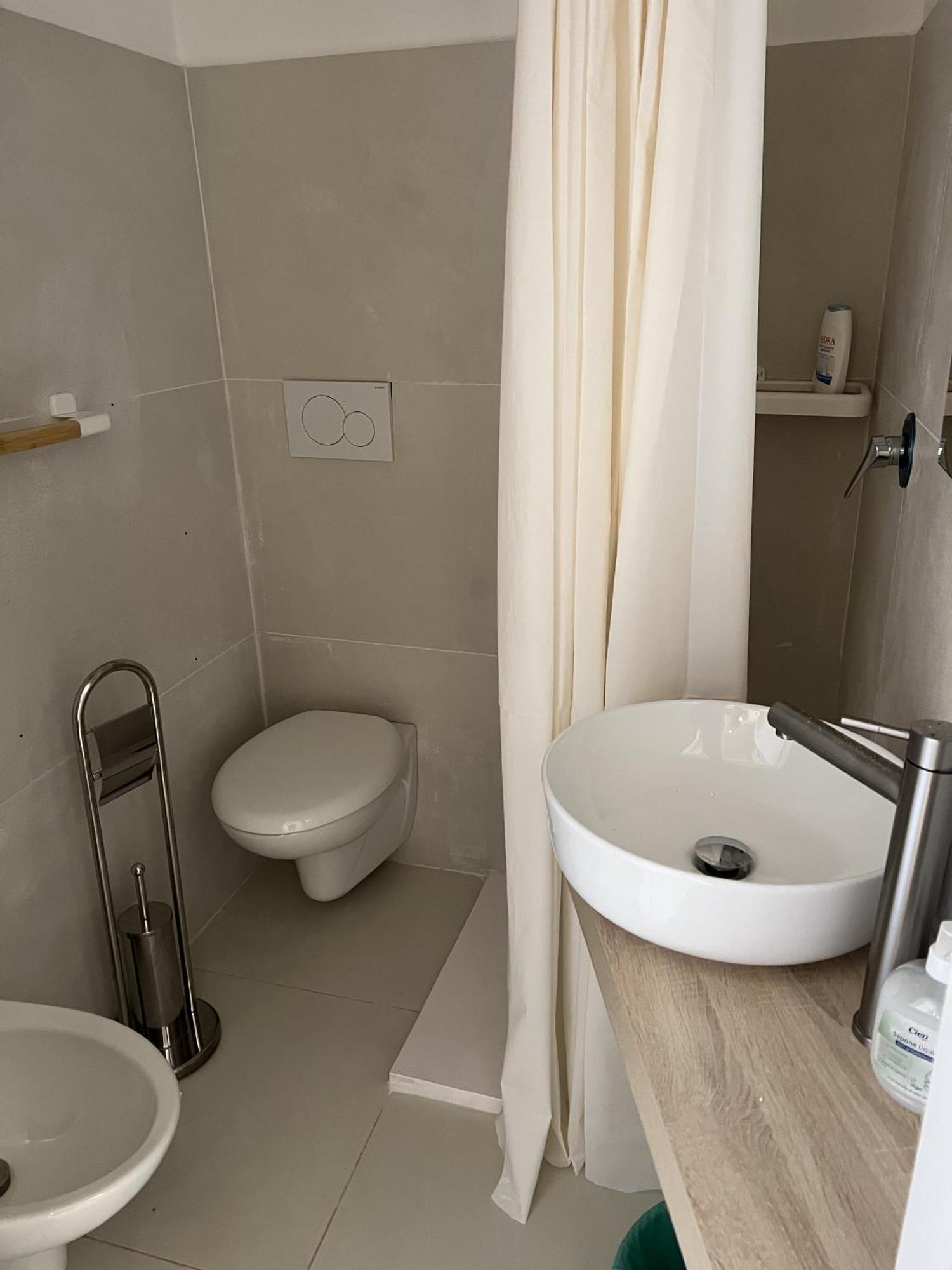 Intra Moenia Bed & Breakfast Бишелие Екстериор снимка