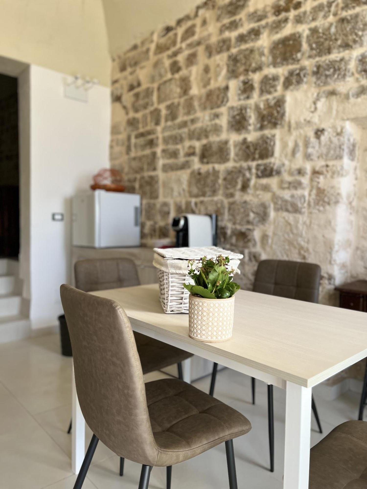 Intra Moenia Bed & Breakfast Бишелие Екстериор снимка