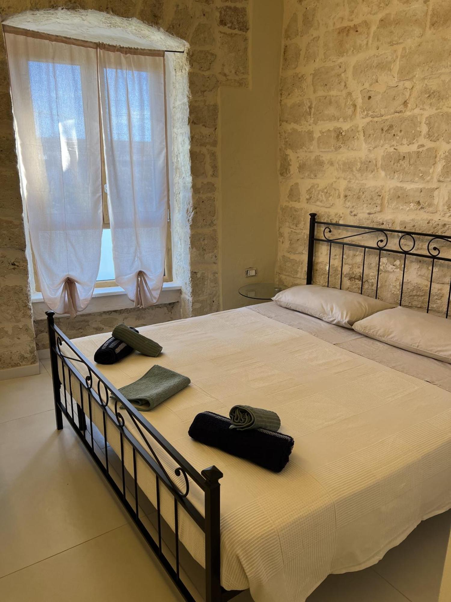 Intra Moenia Bed & Breakfast Бишелие Екстериор снимка